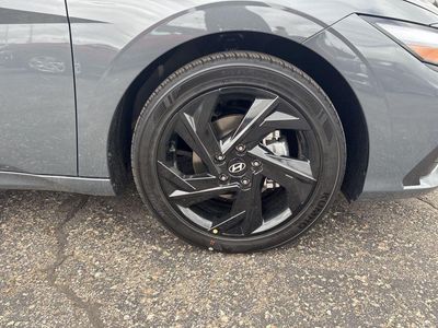 2026 Hyundai Elantra - Photo 40