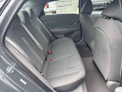 2026 Hyundai Elantra - Photo 37