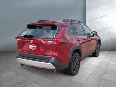 2024 Toyota RAV4 - Photo 3