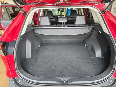 2024 Toyota RAV4 - Photo 12