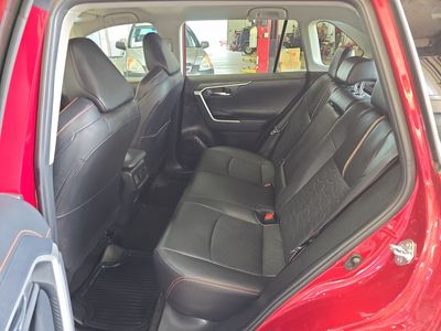 2024 Toyota RAV4 - Photo 13