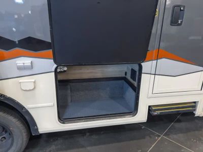 2027 Winnebago EKKO — photo 20 view