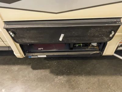 2027 Winnebago EKKO — photo 23 view