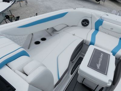 2025 Hurricane SunDeck 2600 OB - Photo 20