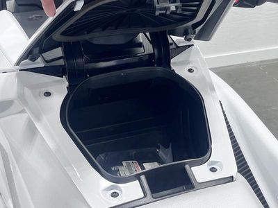 2025 Yamaha VX - Photo 15