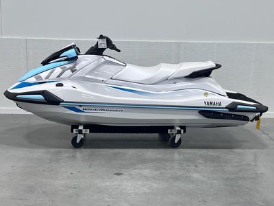 2025 Yamaha VX - Photo 11