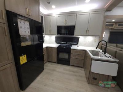 2027 Forest River RV Rockwood Signature — photo 24 view