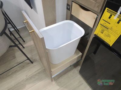 2027 Forest River RV Rockwood Signature — photo 39 view