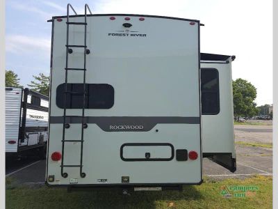 2027 Forest River RV Rockwood Signature — photo 7 view