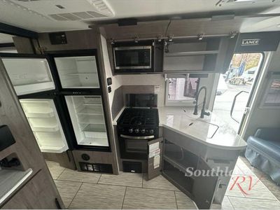 2022 Lance Travel Trailers - Photo 14