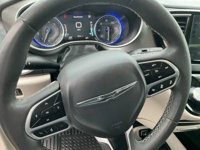 2024 Chrysler Pacifica - Photo 13