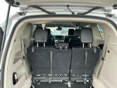 2024 Chrysler Pacifica - Photo 17