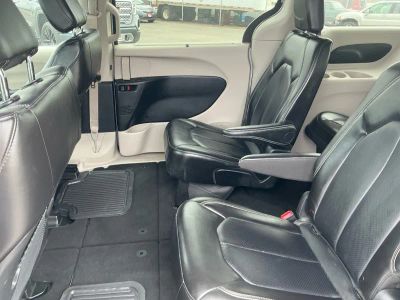 2024 Chrysler Pacifica - Photo 16