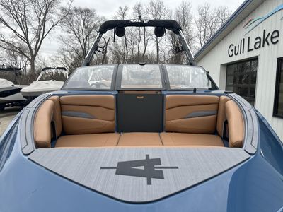 2025 Axis Wake Research T220 - Photo 17