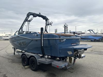 2025 Axis Wake Research T220 - Photo 5