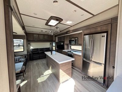 2021 Grand Design Solitude S-Class - Photo 5