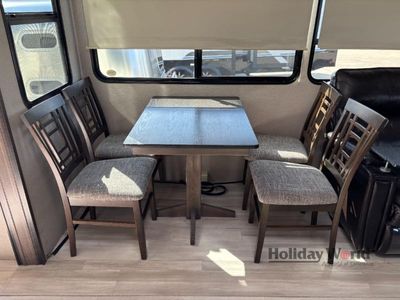 2021 Grand Design Solitude S-Class - Photo 8