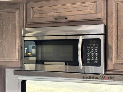 2021 Grand Design Solitude S-Class - Photo 15