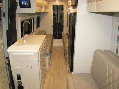 2026 Thor Motor Coach TRANQUILITY - Photo 6