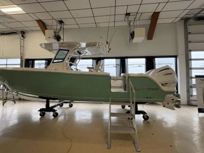 2025 Sailfish 272 CC - Photo 3