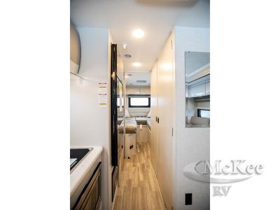 2026 Thor Motor Coach Vegas - Photo 30