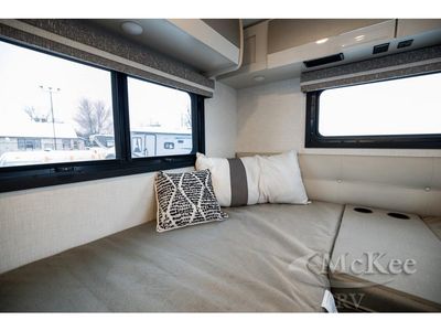 2026 Thor Motor Coach Vegas - Photo 36