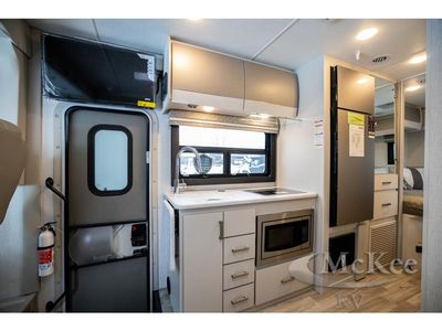 2026 Thor Motor Coach Vegas - Photo 23