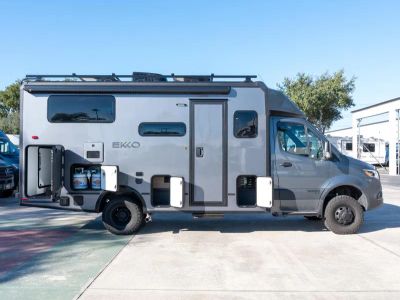 2026 Winnebago EKKO - Photo 22