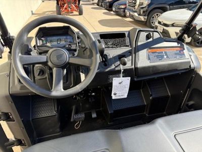 2026 Honda Pioneer 700-4 Deluxe - Photo 13