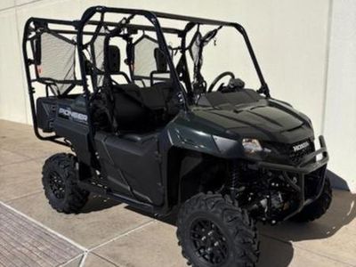 2026 Honda Pioneer 700-4 Deluxe - Photo 1