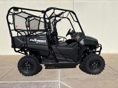2026 Honda Pioneer 700-4 Deluxe - Photo 5