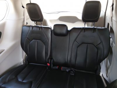 2023 Chrysler Pacifica - Photo 17