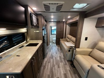 2023 Tiffin WAYFARER - Photo 5