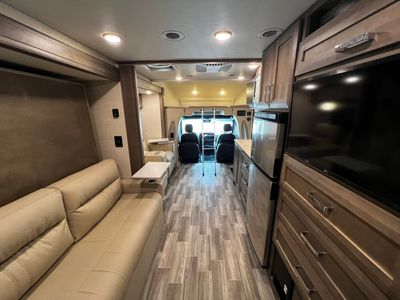 2023 Tiffin WAYFARER - Photo 3