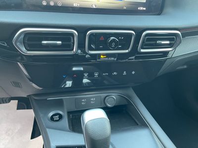 2026 Nissan Sentra - Photo 12