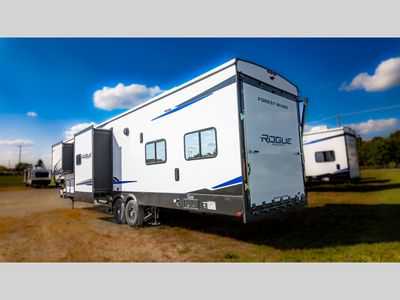 2026 Forest River RV Vengeance Rogue Armored - Photo 7
