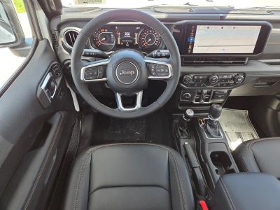 2026 Jeep Wrangler — photo 10 view