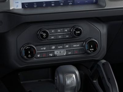 2026 Ford Bronco — photo 15 view