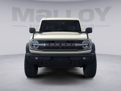2026 Ford Bronco Outer Banks in Wimbledon White — front three-quarter view
