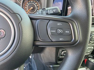 2026 Jeep Wrangler — photo 19 view