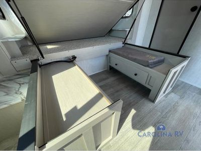 2025 Coachmen Apex Ultra-Lite - Photo 9