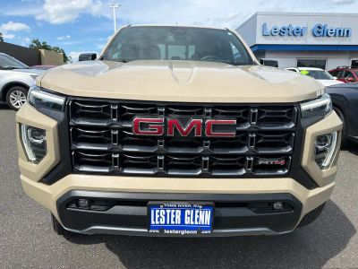 2024 GMC Canyon — detail view