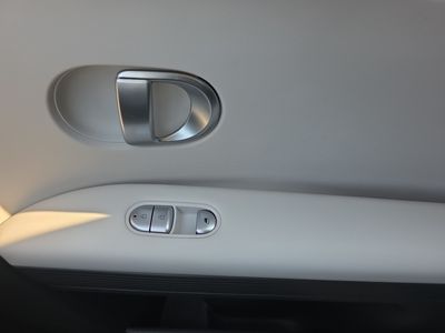 2023 Hyundai IONIQ 5 - Photo 14