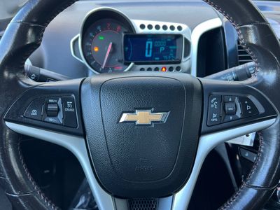 2015 Chevrolet Sonic - Photo 23