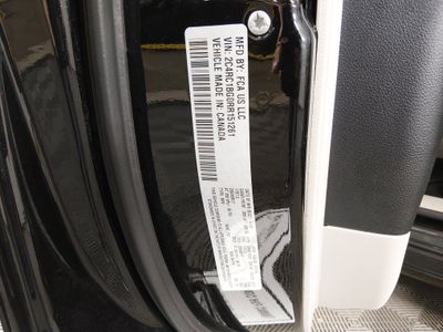 2024 Chrysler Pacifica — photo 21 view