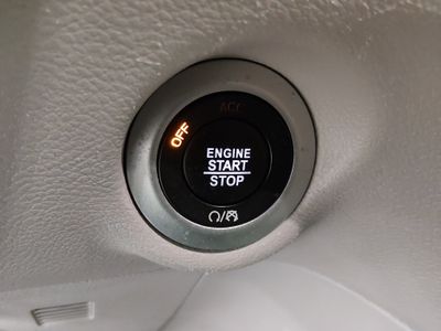 2024 Chrysler Pacifica — photo 19 view