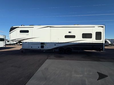 2026 Jayco Pinnacle - Photo 8