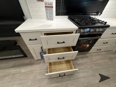 2026 Jayco Pinnacle - Photo 27