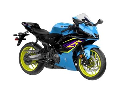 2026 Yamaha YZF-R7 — front three-quarter view
