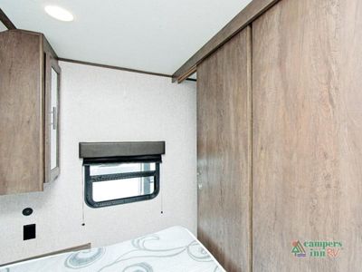 2021 Dutchmen RV Coleman — photo 19 view